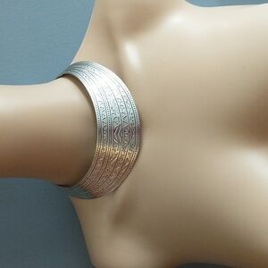 Silver Collar Necklace